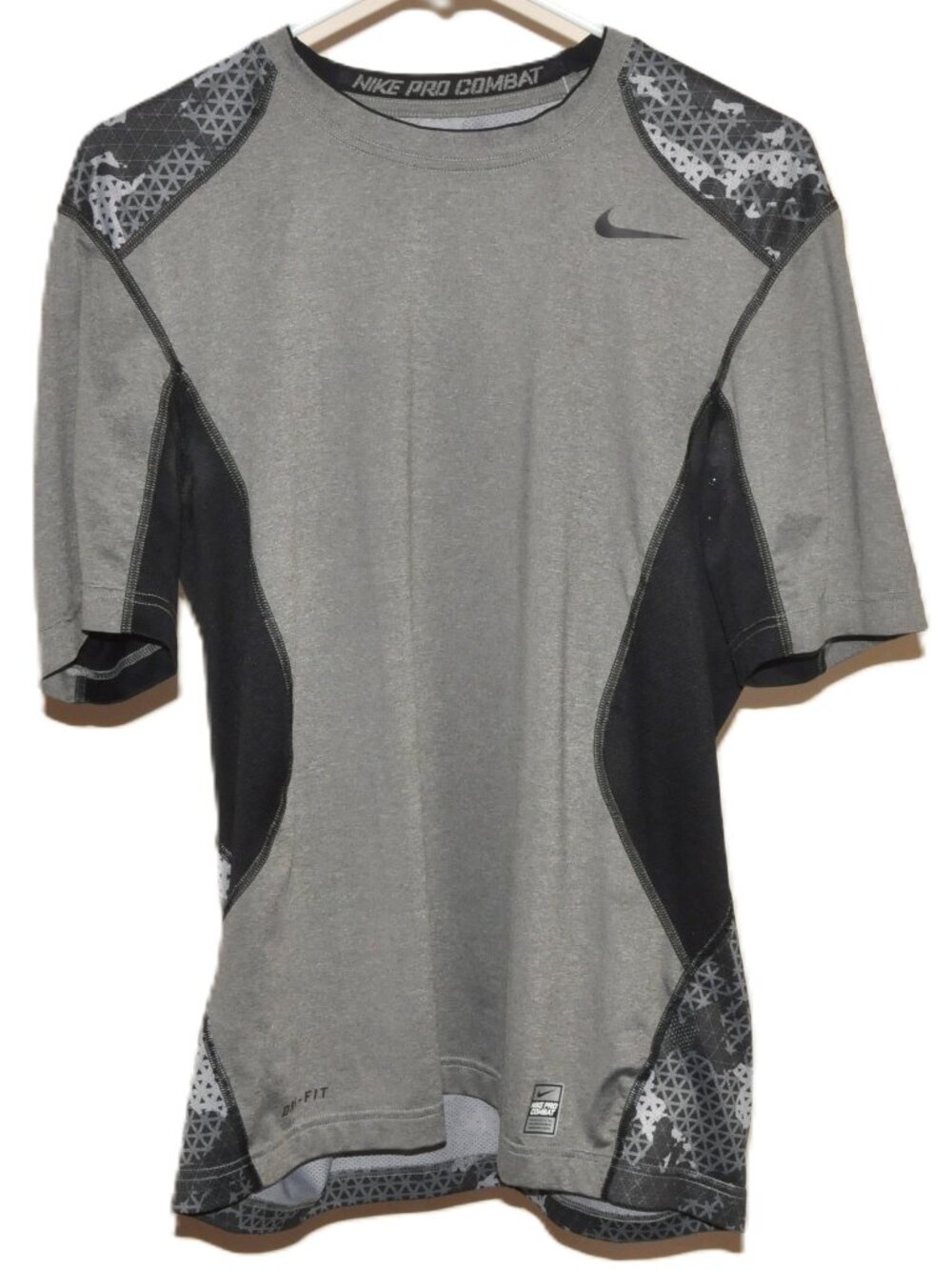 Nike Pro Combat Men' Shirt